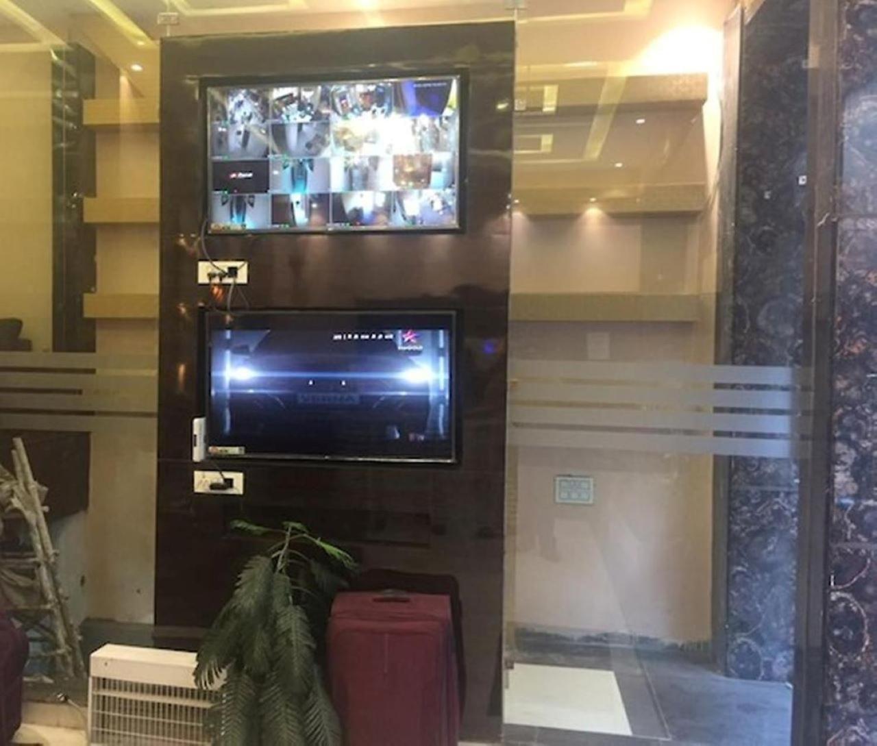 Hotel Golden Dreams Amritsar Buitenkant foto