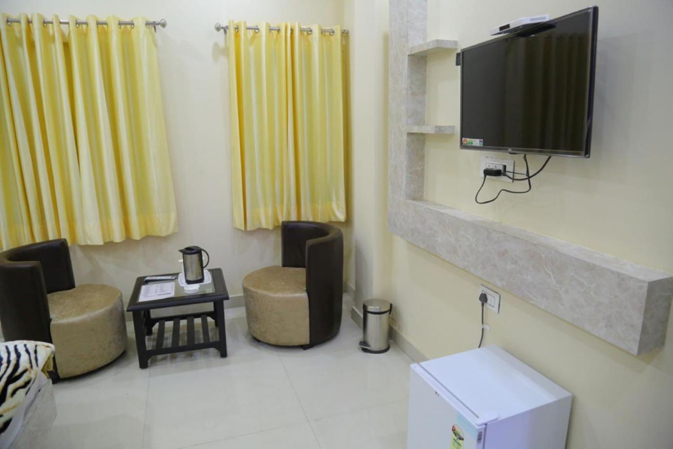 Hotel Golden Dreams Amritsar Buitenkant foto