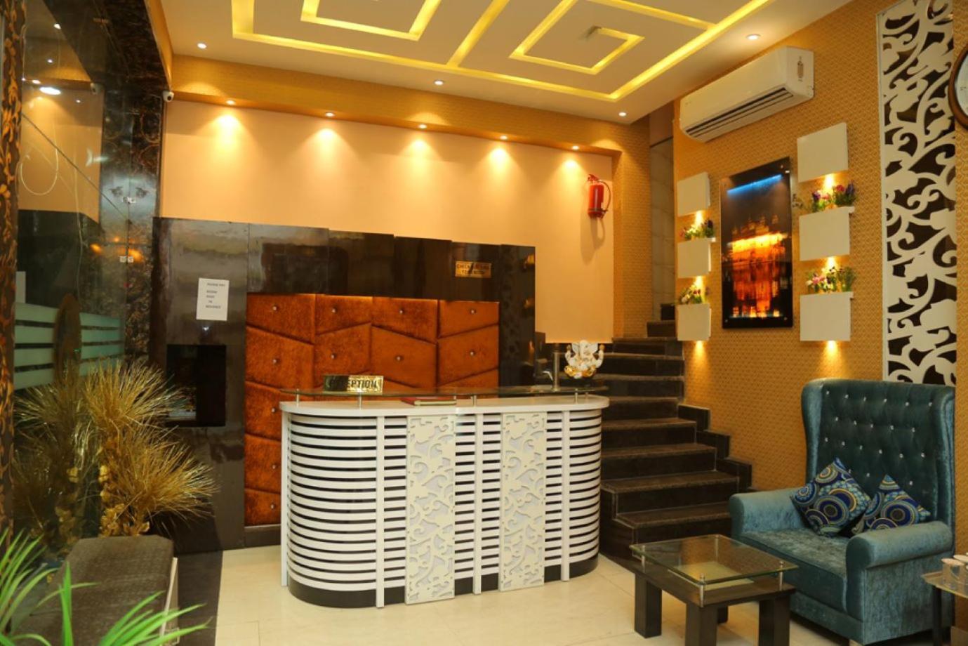 Hotel Golden Dreams Amritsar Buitenkant foto